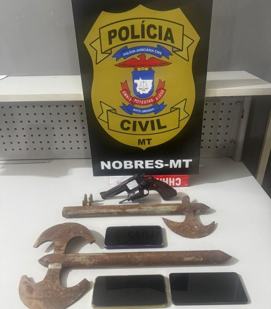Polícia Civil prende três integrantes de facção criminosa em Nobres - 